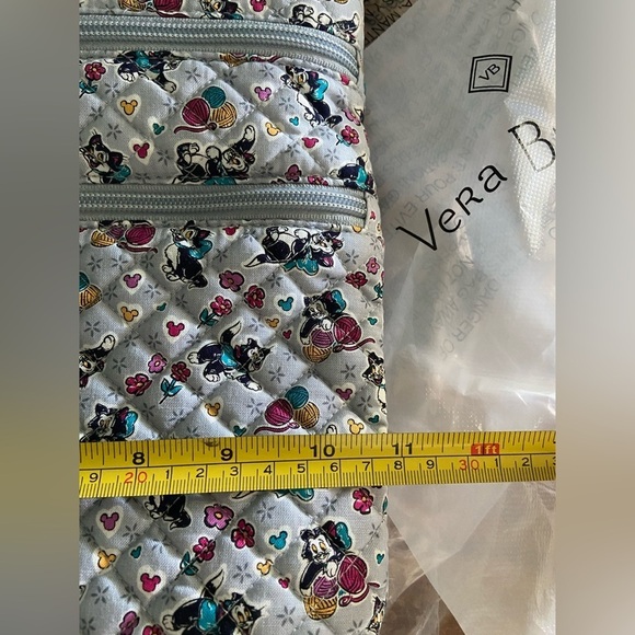 Vera Bradley Disney Triple Zip Hipster Playful Figaro Cat Crossbody Bag, NWT - Picture 7 of 8